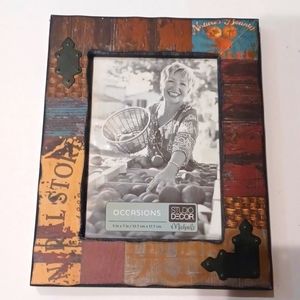 Occasions wood frame